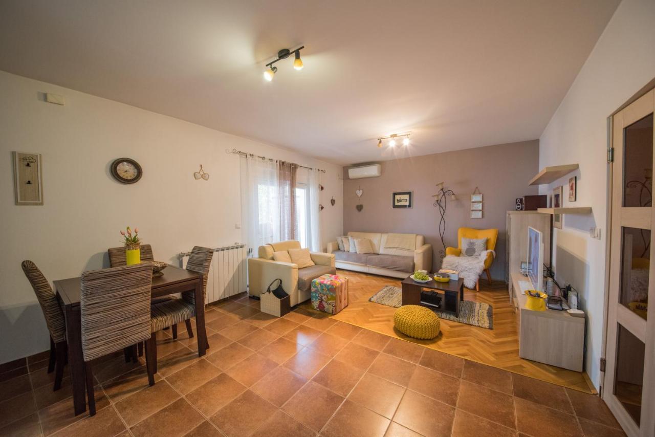 City apartment Magdalena Zadar Bagian luar foto